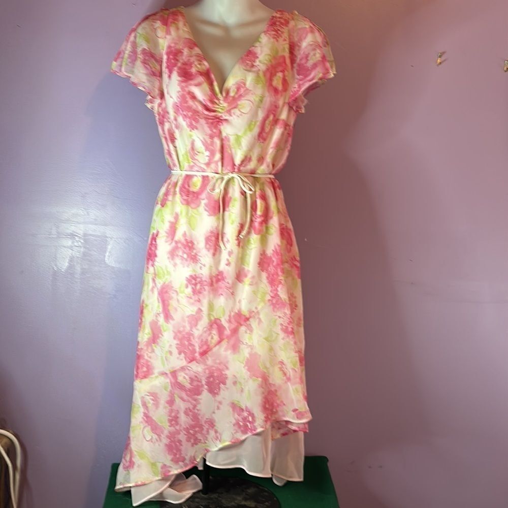 Dressbarn 10P Pink Floral Dress | Women's Petite Short Sleeve Casual